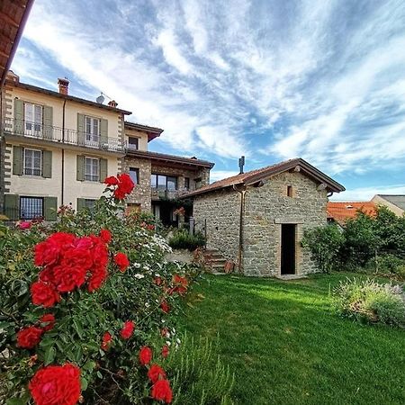 Il Bosco Di Silvia Hotel Luaran gambar