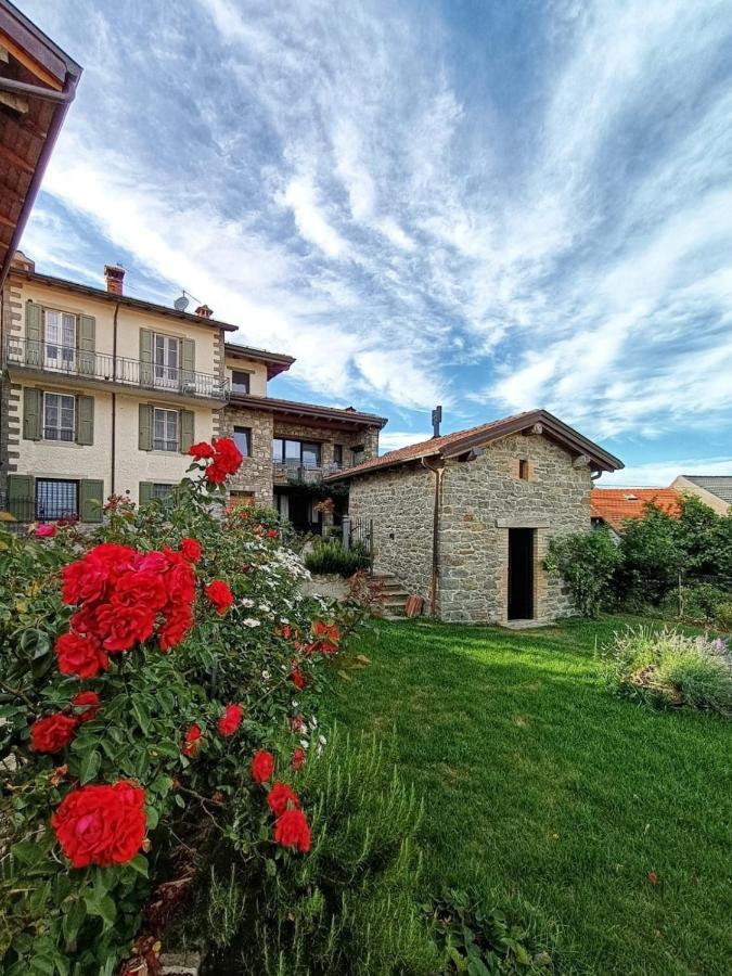 Il Bosco Di Silvia Hotel Luaran gambar